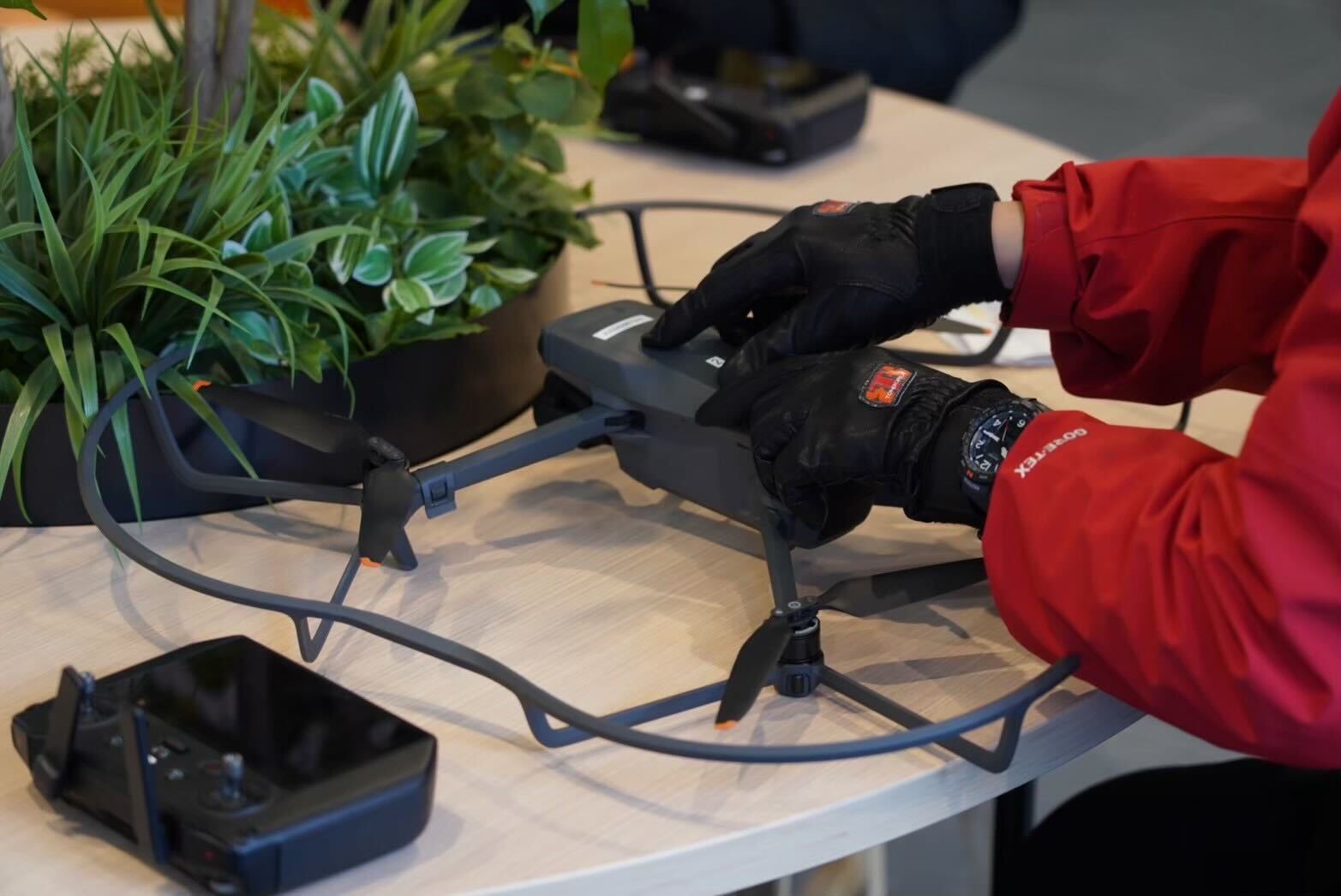 WHOOPS!ドローンスクールの紹介写真4