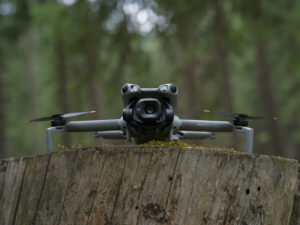 DJI Mini 5 Pro発売！Mini 4 Pro / Air 3Sとの違いを徹底比較し、あなたに最適な一台を選ぶ