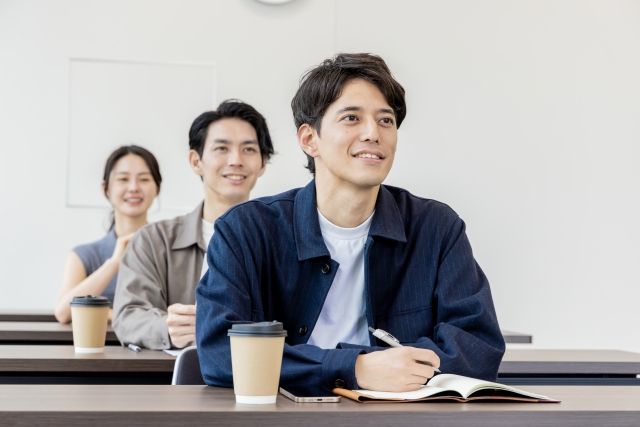 ドローンスクールで学べる事故防止を重視した安全講習内容